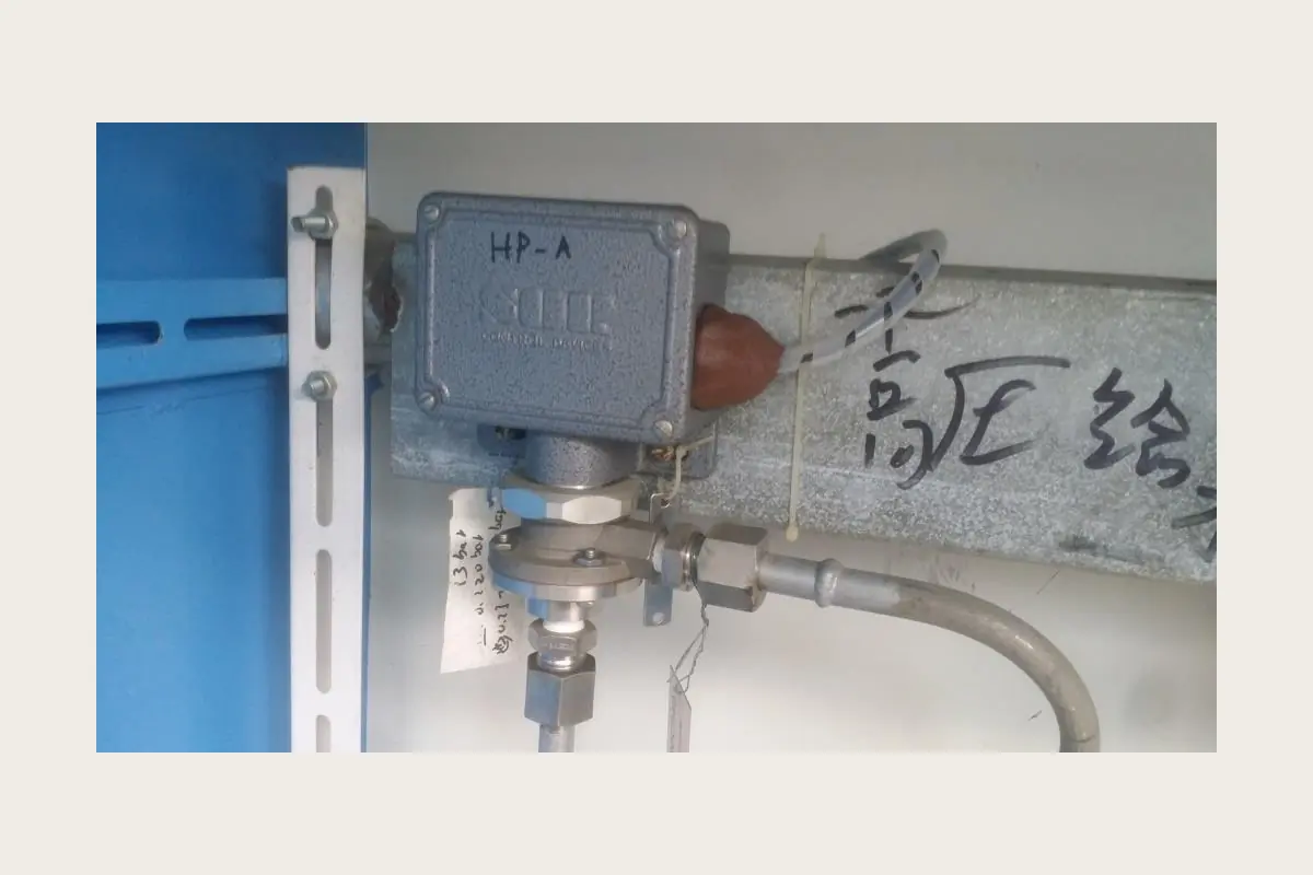 SOR switch for batteries, dc systems, chemicals and hazardous items, product-family capability